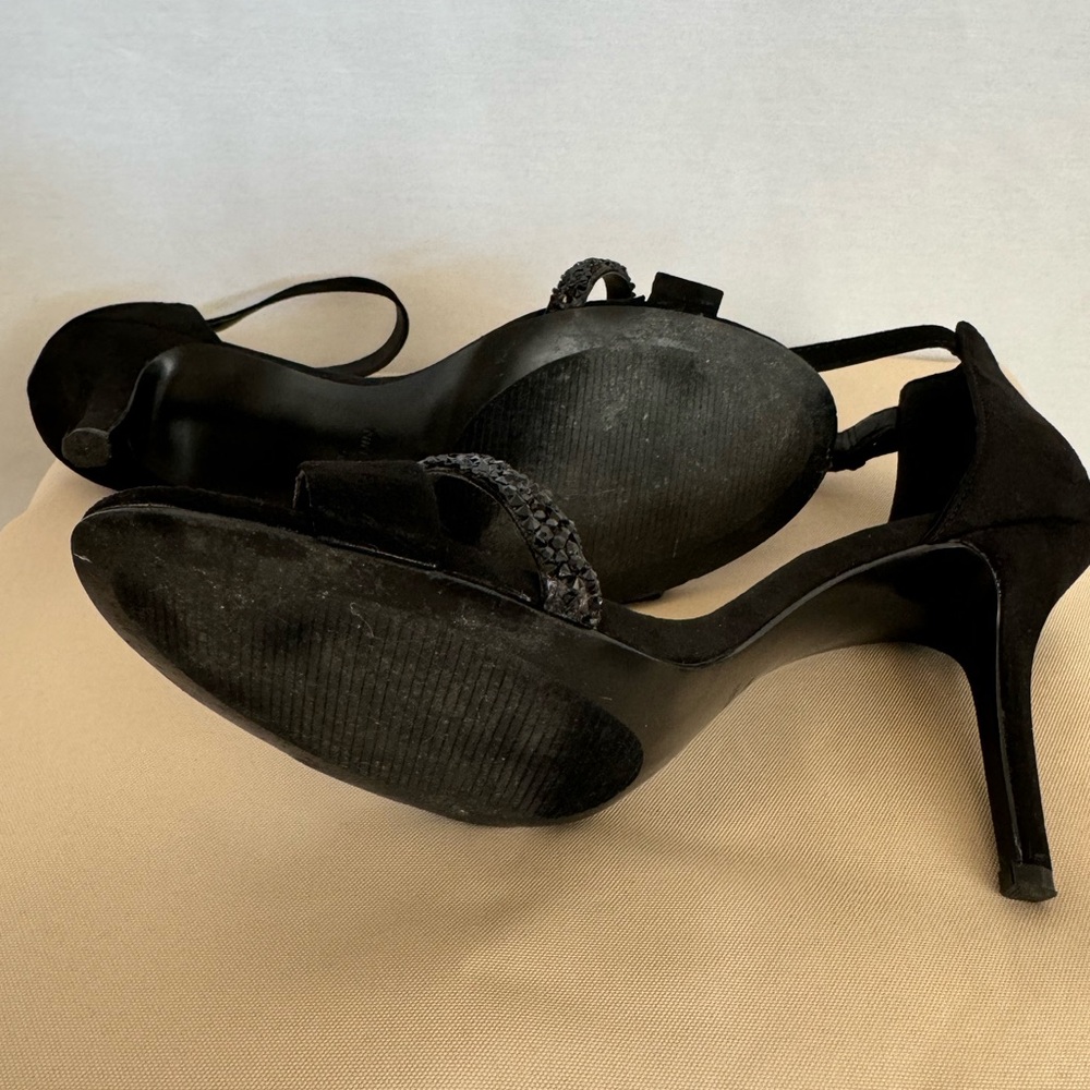 Nine West Black Amurri Sueded Rhinestone Heels 9.5 - Picture 6 of 8